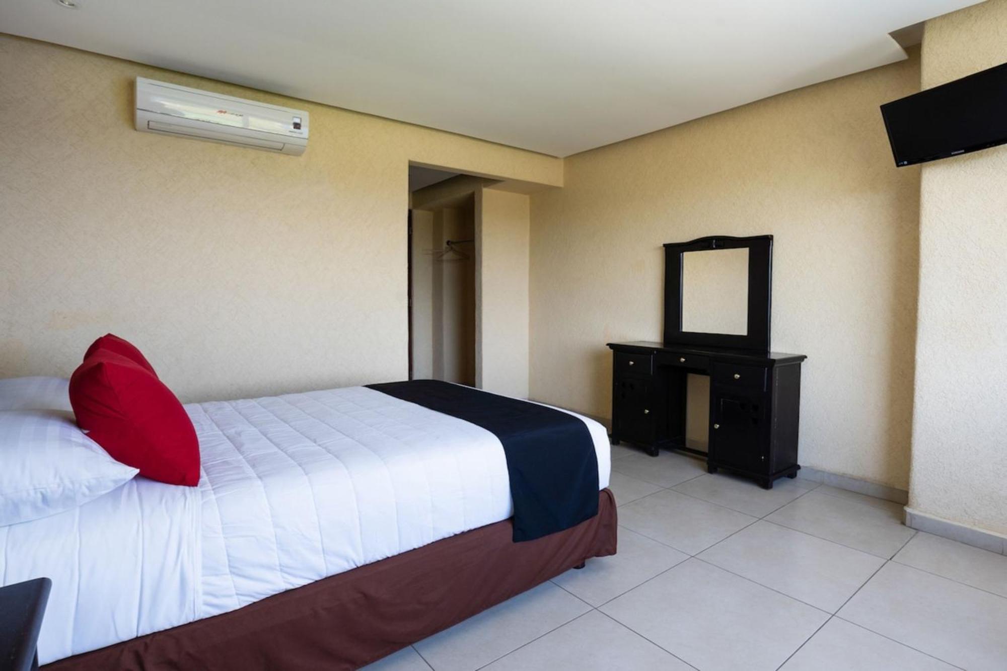 Capital O Hotel Los Caracoles, อากาปุลโก ภายนอก รูปภาพ