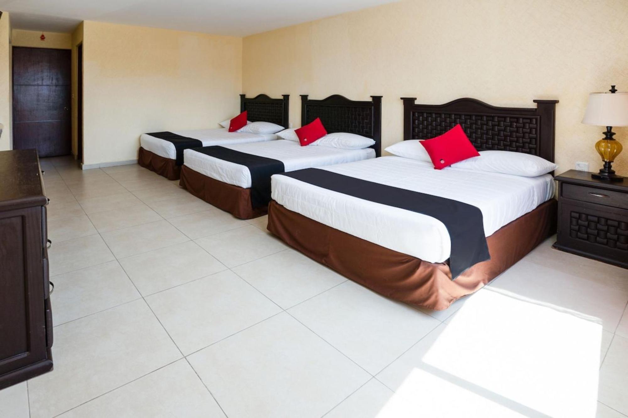 Capital O Hotel Los Caracoles, อากาปุลโก ภายนอก รูปภาพ